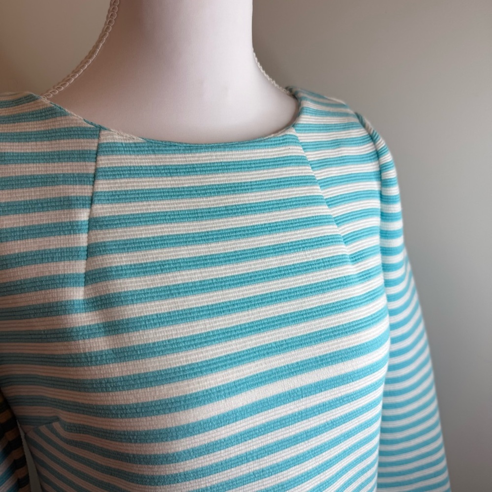 Lilly Pulitzer Striped Shift Dress Size Small - Picture 2 of 6